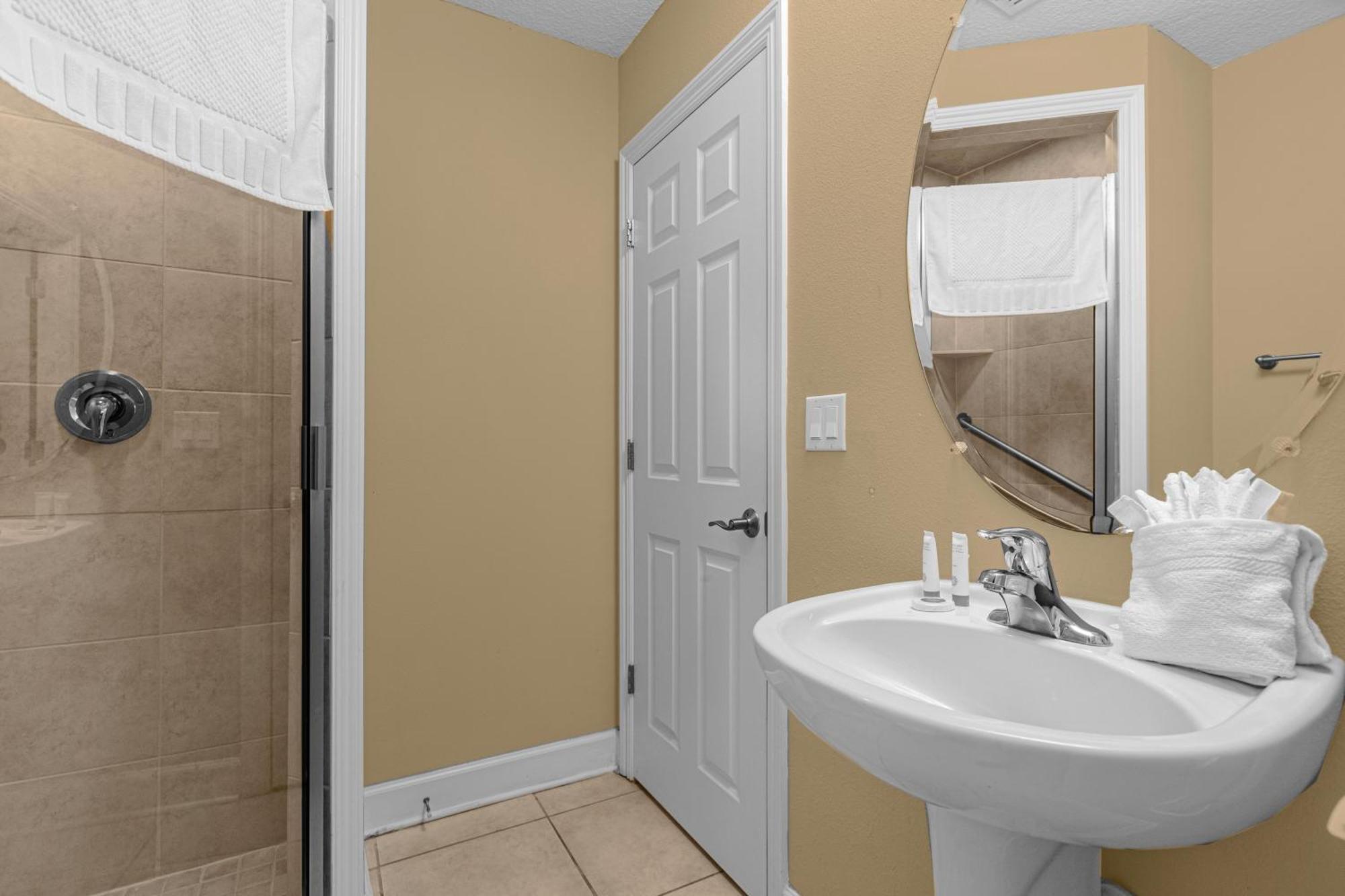 Cozy & Elegant 4Br Enchanted Townhouse - 1 Mile To Disney With Resort Pool, Gym, & Jacuzzi Orlando Exterior foto