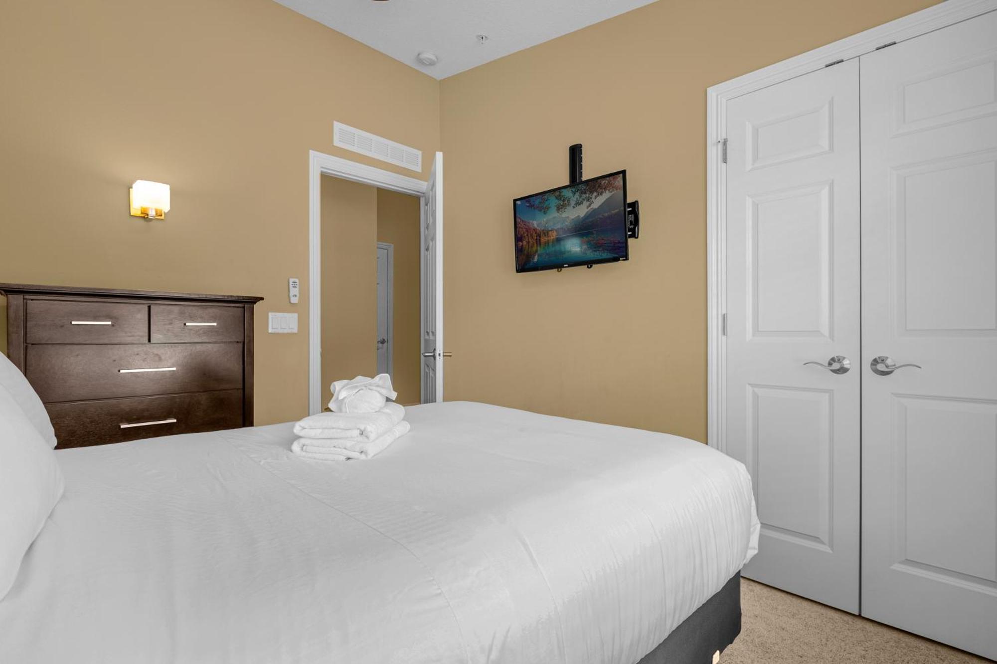Cozy & Elegant 4Br Enchanted Townhouse - 1 Mile To Disney With Resort Pool, Gym, & Jacuzzi Orlando Exterior foto